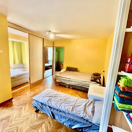 3 In Stroomi Area Апартаменти