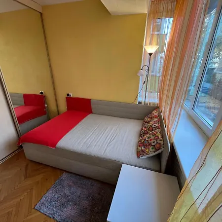 3 In Stroomi Area Apartament